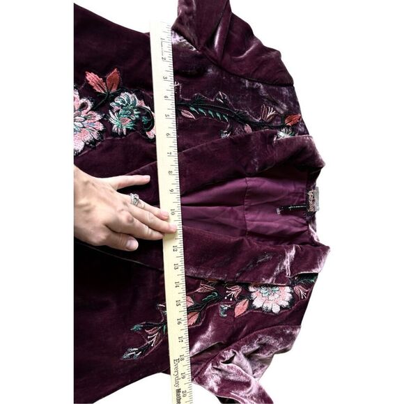 Free People Perfectly Illusion Velvet Jacket size 6 Embroidered Belted Floral Bu - Picture 6 of 15